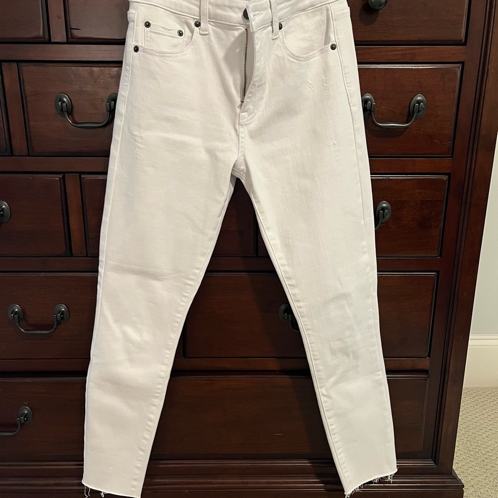 Pistola White Jeans